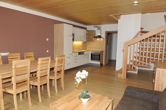 Premium Appartements Di Bora Sankt Michael im Lungau Exterior foto
